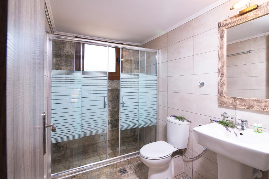 Olive Land Villas Limenaria  Room photo